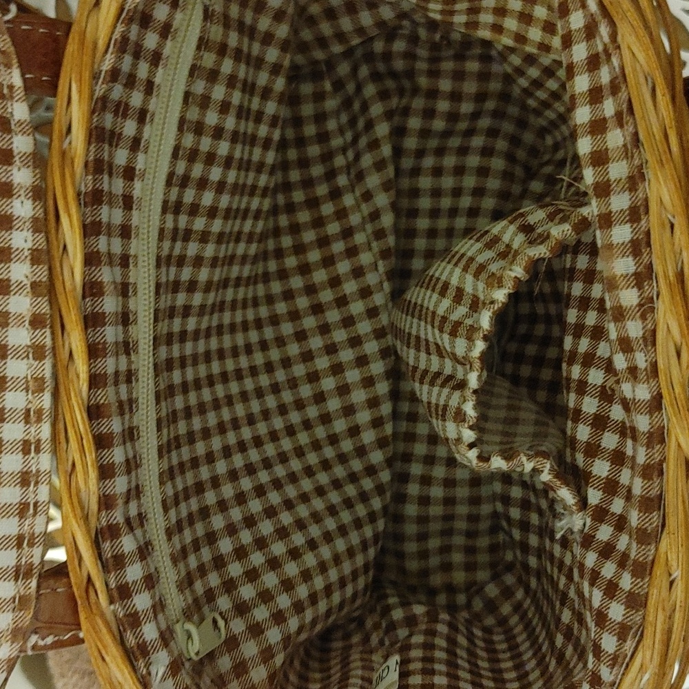 🌻Wicker Style Bag - Picture 10 of 11